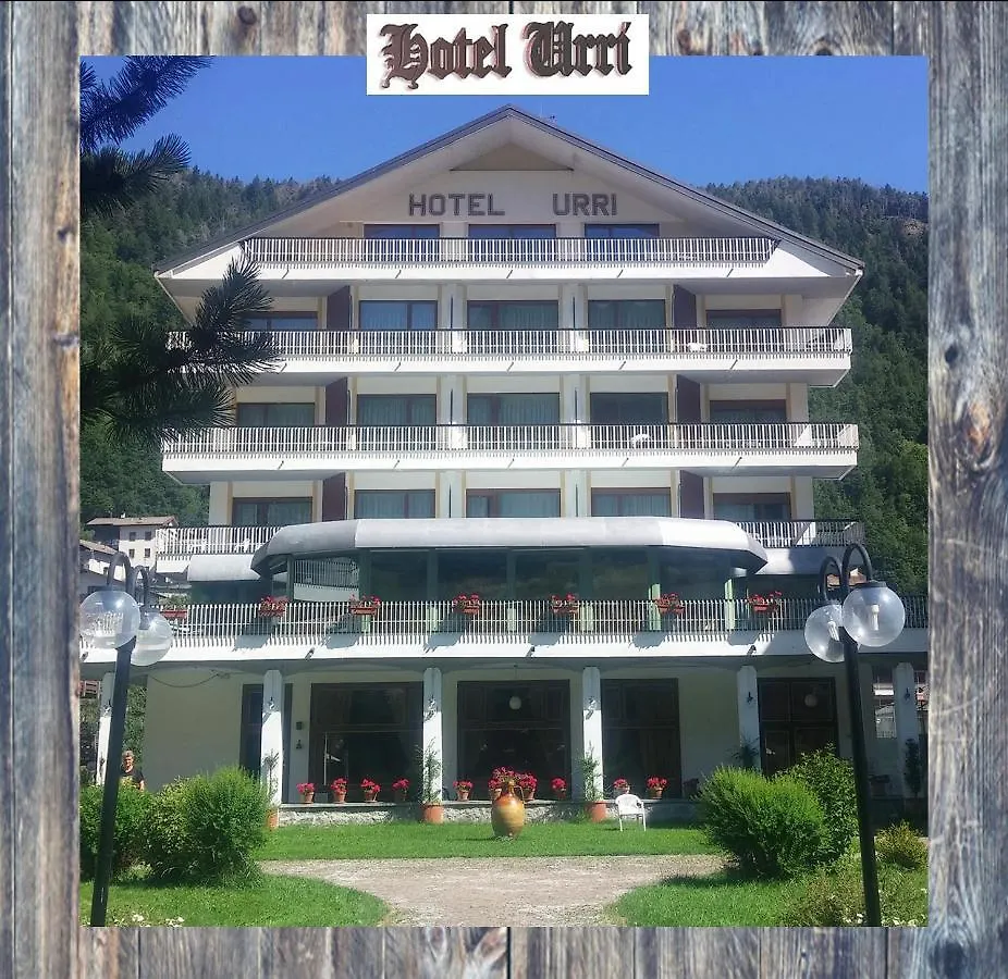 Hotel Urri contacts